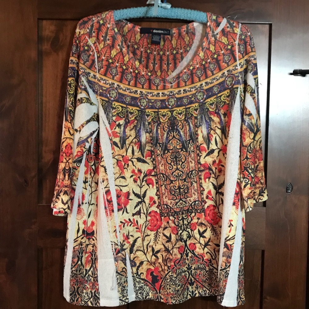 Denim 24/7 lightweight sweater Aztec tribal medium